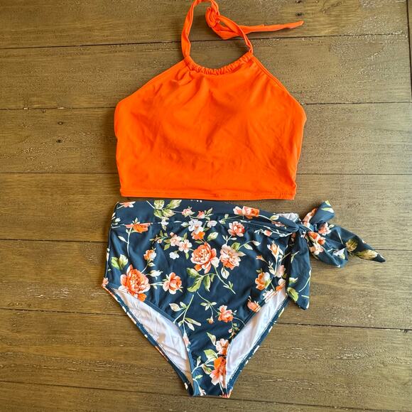 Tempt Me Women's Size Medium NWT Two Piece Swimsuit High Waist Halter Top - Picture 2 of 8